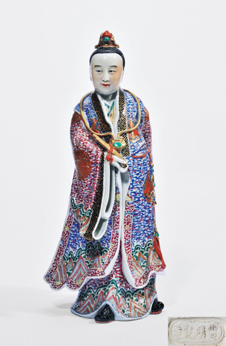 嘉德四季49期精品預(yù)覽 |  美胎青花濃轉(zhuǎn)淡 ，冉冉心事君了然——百瓷集韻（二）
