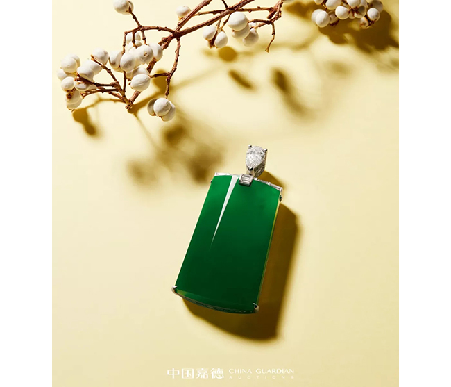 中國(guó)嘉德2019秋拍 |  以玉比德，珠寶專場(chǎng)精品翡翠賞析