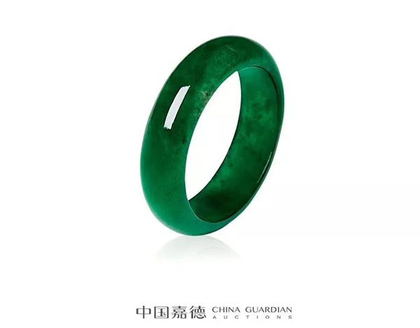 中國(guó)嘉德2019秋拍 |  以玉比德，珠寶專場(chǎng)精品翡翠賞析